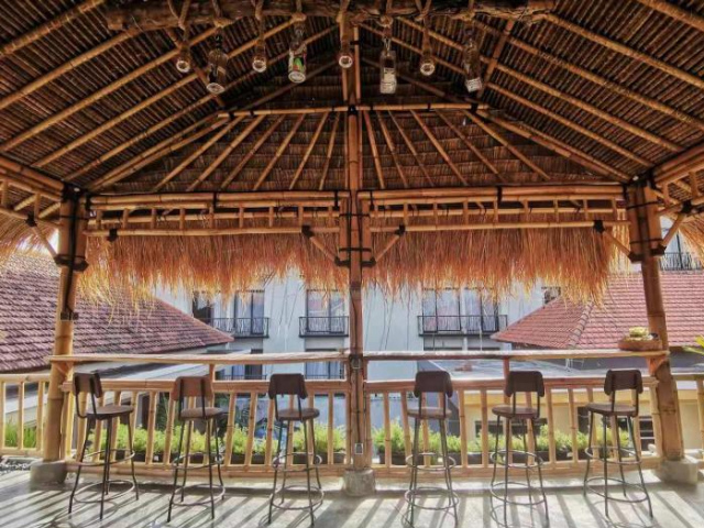 Nuka Beach Inn - Kuta