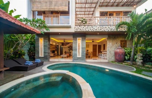 Suzuki 2 Seminyak Villa - Seminyak