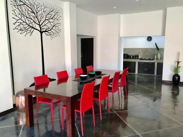 Villa JULIA | heart of Seminyak | 350m Beach - 水明漾‎