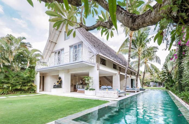 Mateo Villa - Seminyak