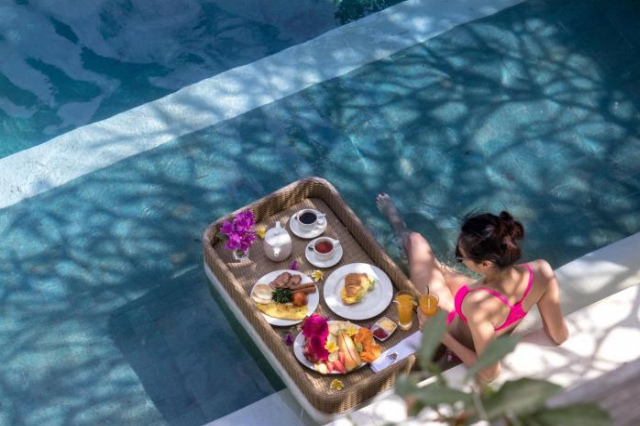 Villa Seriska Jimbaran - Spacious 5BR Private Pool Villa with Private Cook, Spa & Tour - Jimbaran