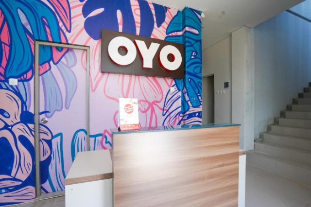 OYO Flagship 318 K1 UPN Rungkut Madya - Surabaya