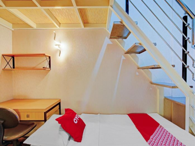 OYO 90227 Citraland Residence - Surabaya