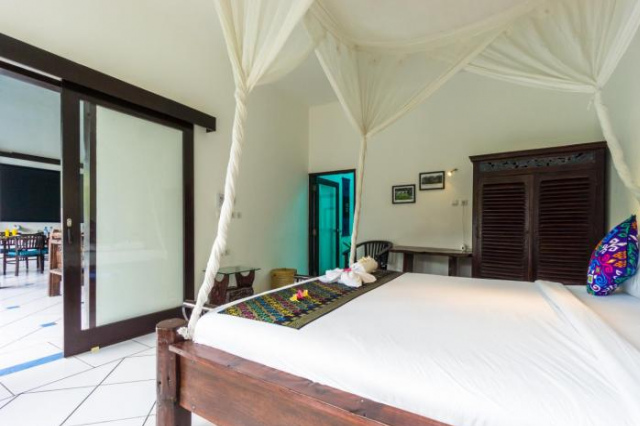 Ambary House Gili Trawangan - 2 BR Private Villa, Pool - Gili Trawangan