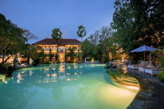 Hotel Kumala Pantai - Legian