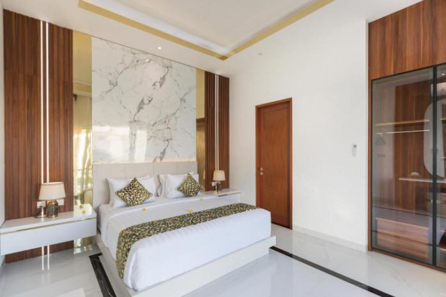 Villa Louis Legian by Nagisa Bali - Legian