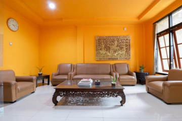 OYO 2225 Catur Adi Putra