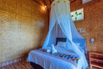 Atuh Forest Cottage