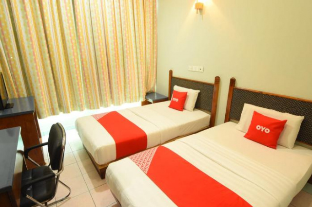 OYO 89642 Highway Inn - Borneo