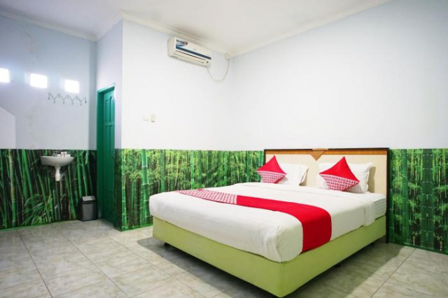 OYO 754 Nur Aziziah Guest House Syariah - 婆羅洲