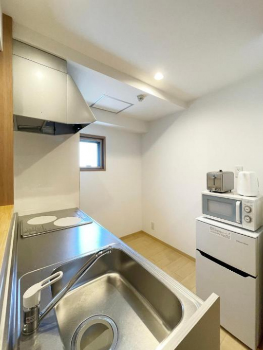 bHotel 560 Comfy Elegant 1BR Apartment for 4 People - Hiroshima