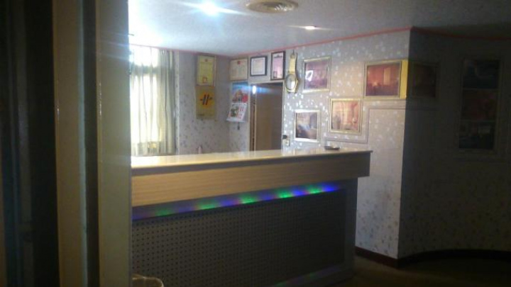 Image Alt