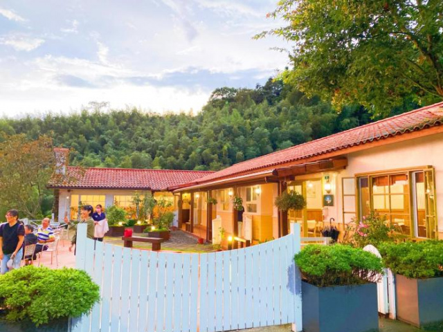 Alishan Tea Garden B&B - Chiayi County