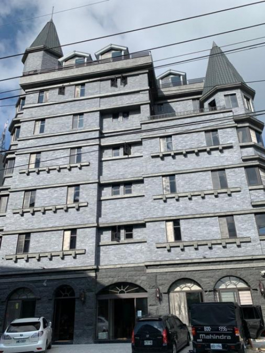 Image Alt