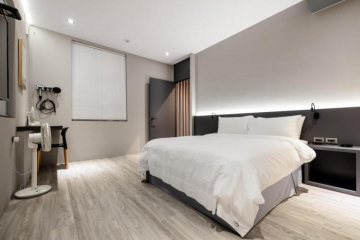 House Stay B&B