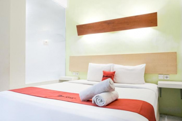 RedDoorz Plus at Sunrise Hotel Sanur - Sanur