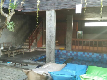 Made House Homestay and Dormitory