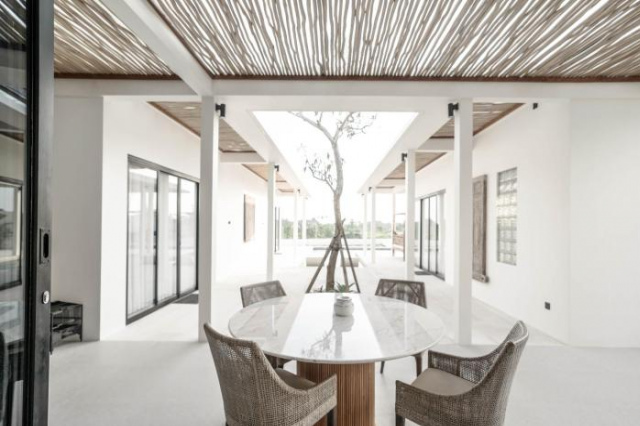 Kayu Kembar Deluxe Villa - Canggu