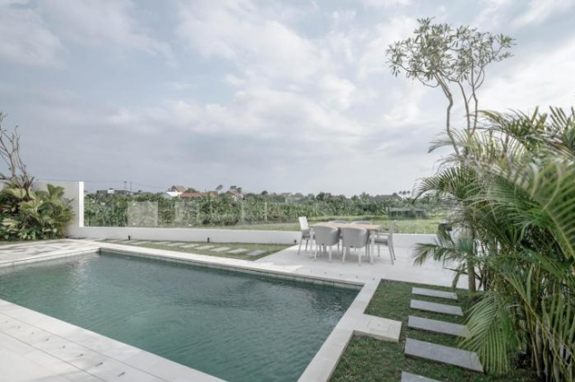 Kayu Kembar Deluxe Villa - Canggu