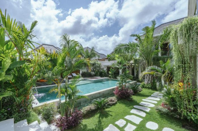 Villa Reillo By Nakula - Canggu