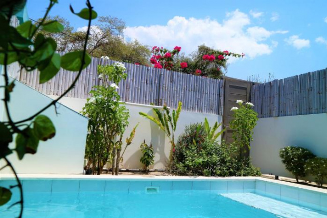 Meno Suites - Gili Meno