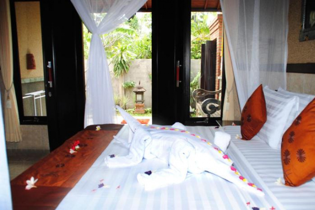 Oma In Guest House Pemuteran Bali - Formerly Dimpil Homestay - 佩母得蘭