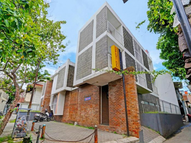Hotel O Alamanda 7 Syariah - Bandung