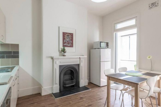 Stylish house - Moments to Kings Cross & The City - 雪梨