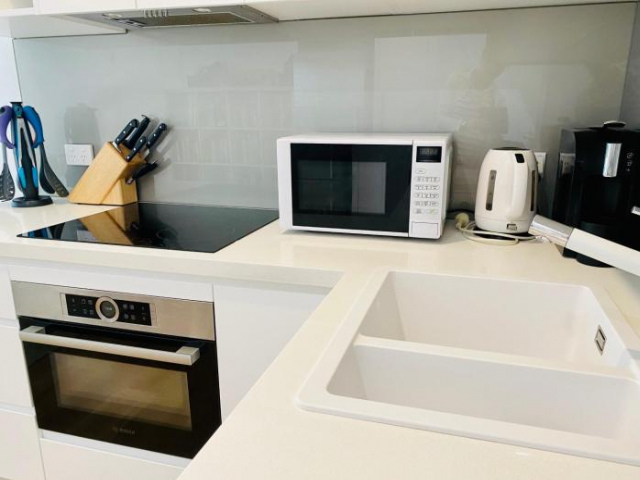 Manly Ocean-Breeze Getaway-4 min stroll to beach, cafes, parks - Sydney