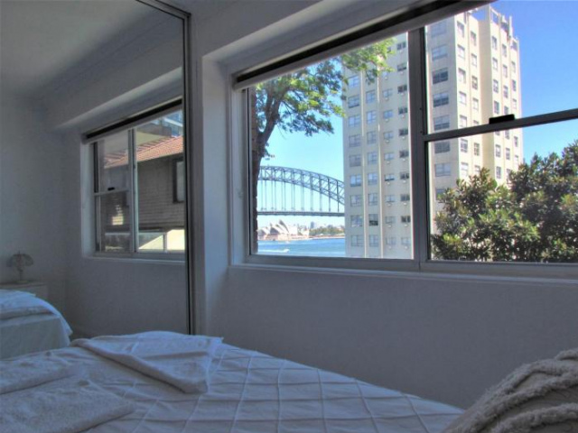 Spectacular Views of Sydney Harbour with Free Parking - Sydney
