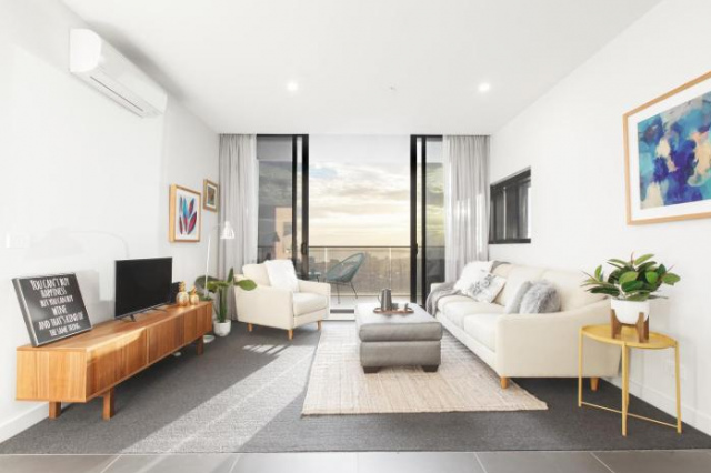 Ascent Apartment with Ocean Views by Ready Set Host - 墨爾本