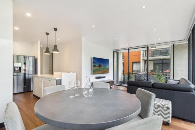 Smart apartment in elegant suburb close to city - Melbourne