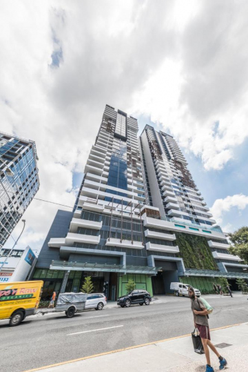 AirTrip Apartments on Merivale Street