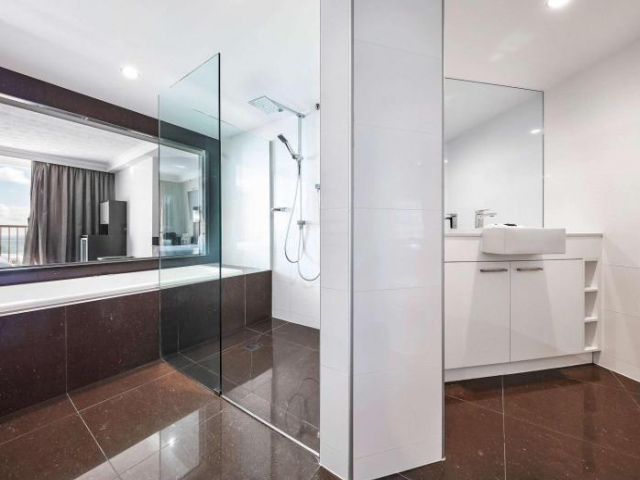 Novotel Surfers Paradise - Gold Coast