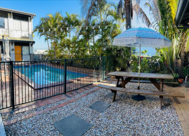Coolangatta YHA Backpackers - 黃金海岸