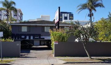 Gold Coast Airport Motel - Only 300 Meters To Airport Terminal