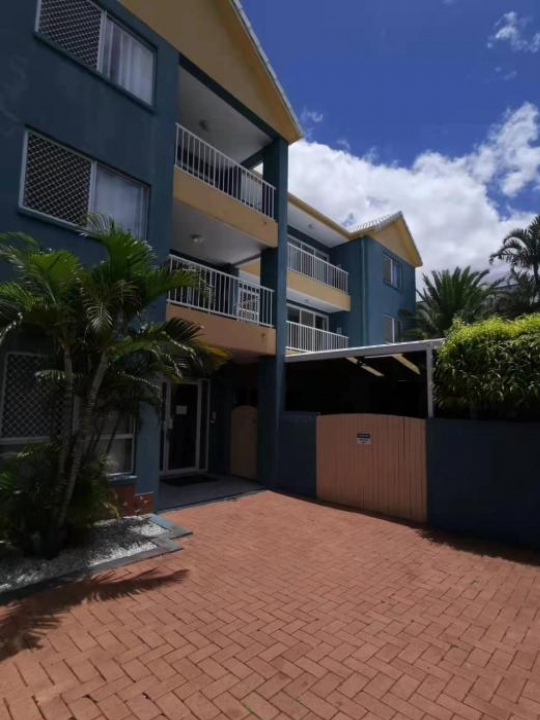 Homely Inn Hostel - Gold Coast