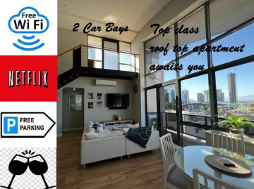 Stunning! Top Floor Roof Terrace 2 Car WiFi Wine