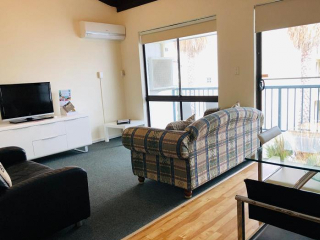 West Beach Lagoon 219 - Sleeps 3 - Perth