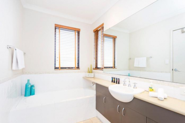 Coode Street Townhouse - 柏斯