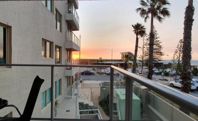 Sandcastles Beachfront ☆ Luxury Retreat Apartment - Perth