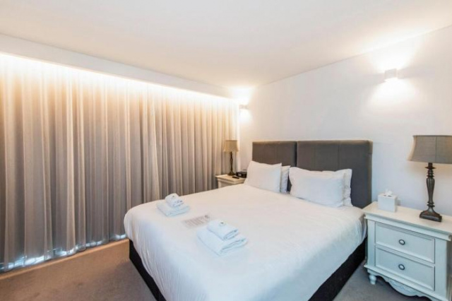 Elegant Studio with Fantastic Rooftop Views - Perth
