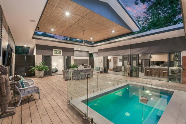 Villa Thirty One - Balinese inspired Escape - 凱恩斯