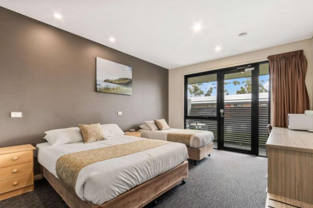 Foreshore Hotel - Hobart