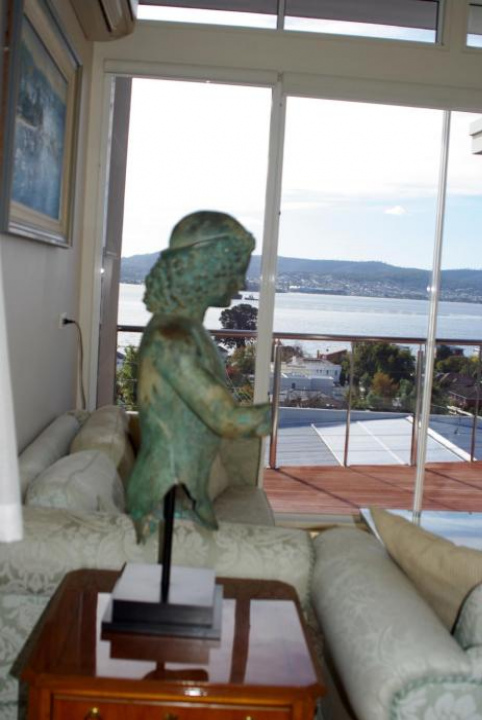 Shawan Holiday Villa - Hobart
