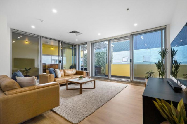 3 Bedroom Escapes on York Street - Adelaide