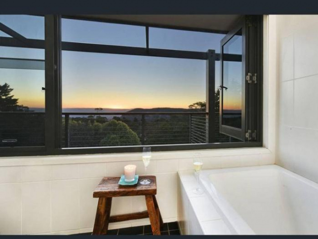 Narrow Neck Views - Peaceful 4 Bedroom Home with Stunning Views! - Katoomba