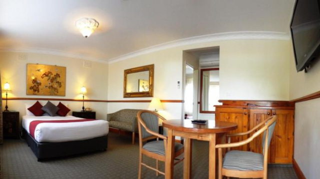 Three Explorers Lodge - Katoomba