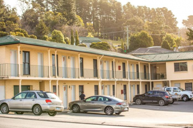 Nightcap at Riverside Hotel - Launceston