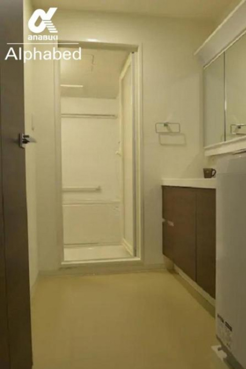 Image Alt
